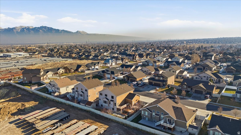 6254 W PALENQUE DR Salt Lake City, UT 84118