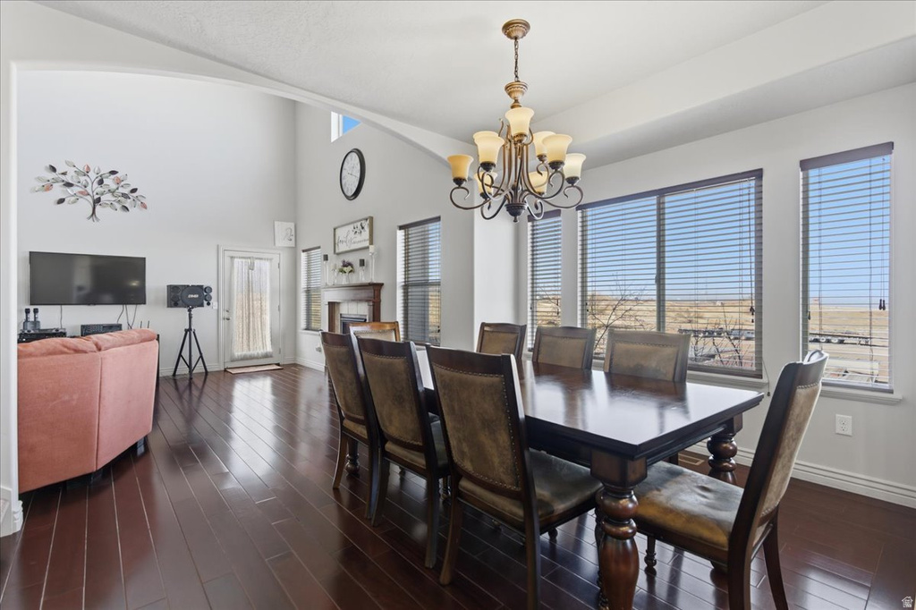 6254 W PALENQUE DR Salt Lake City, UT 84118