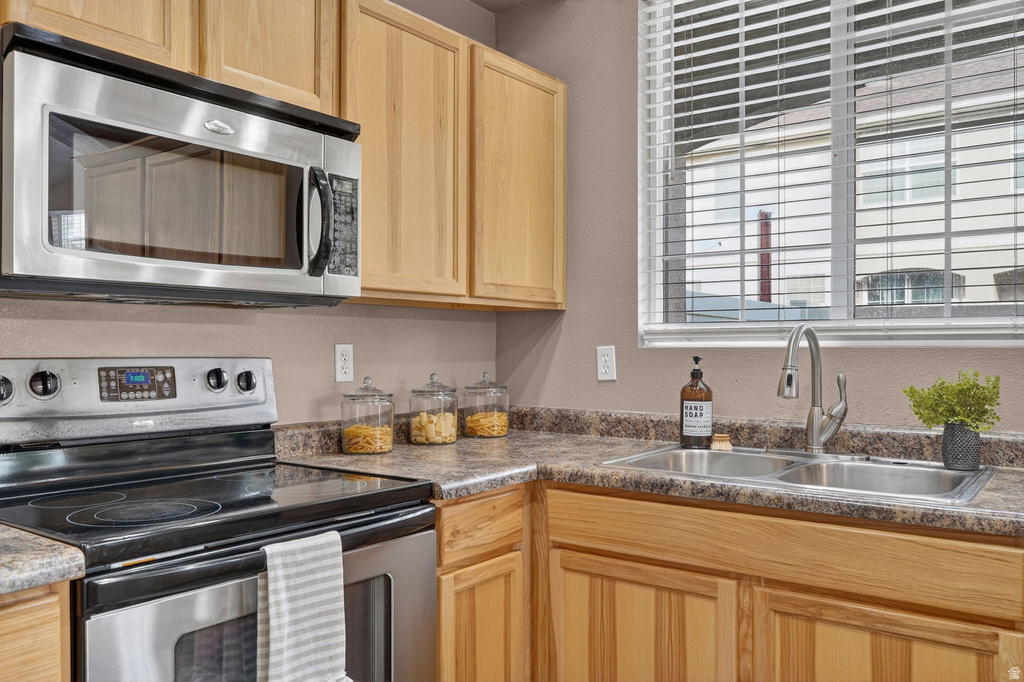 1078 W 70 N Pleasant Grove, UT 84062