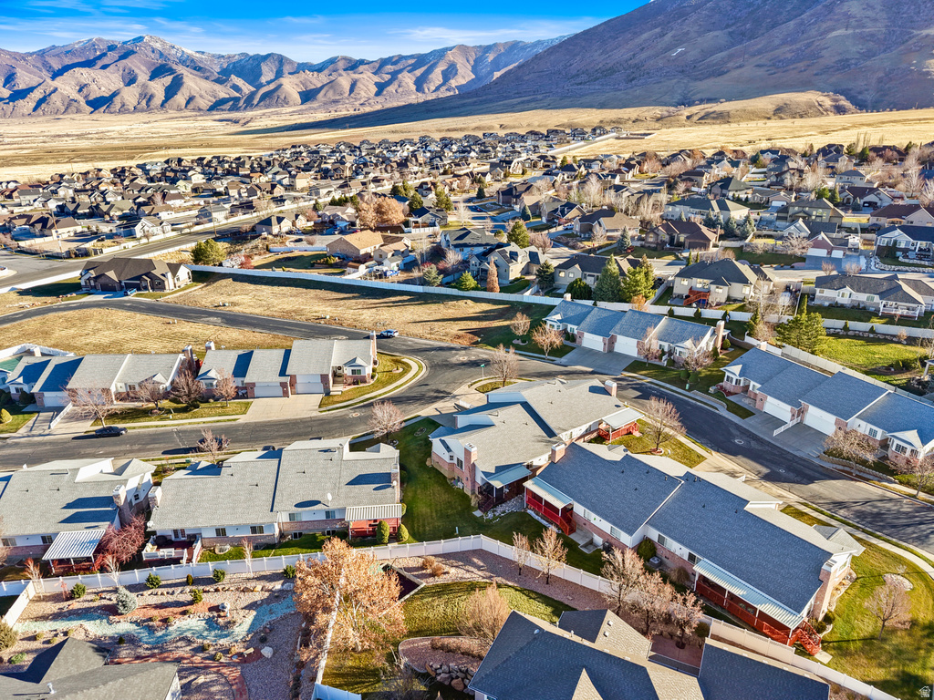 584 S OAK LN Tooele, UT 84074