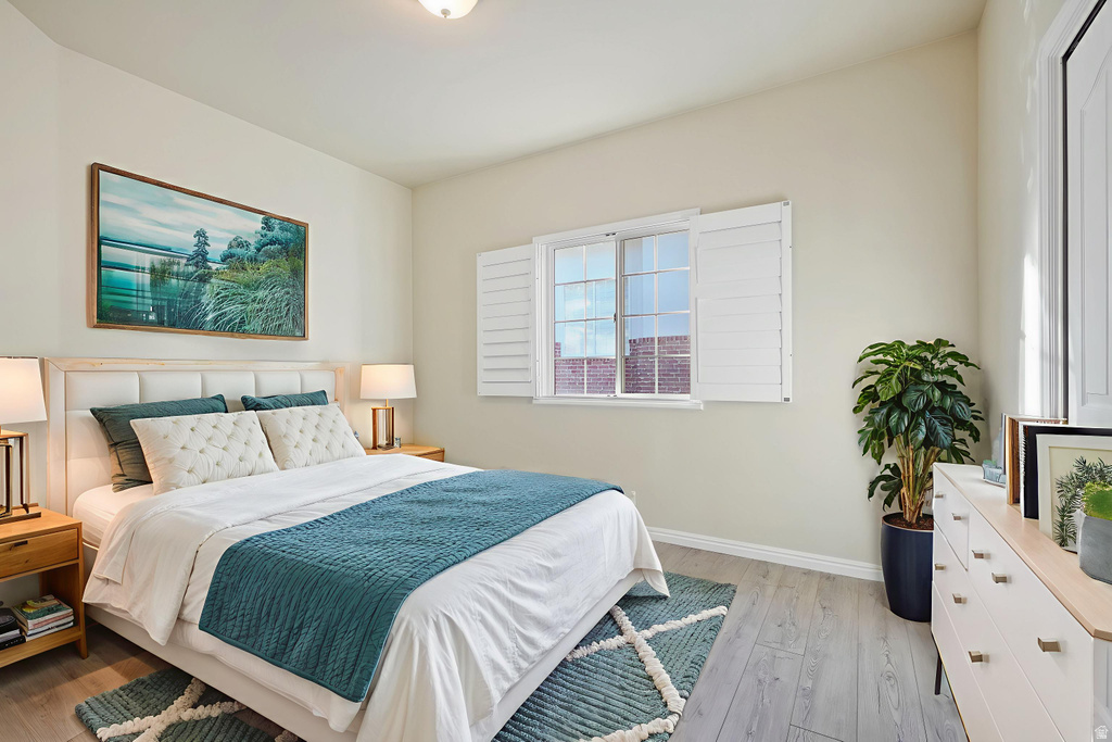 584 S OAK LN Tooele, UT 84074