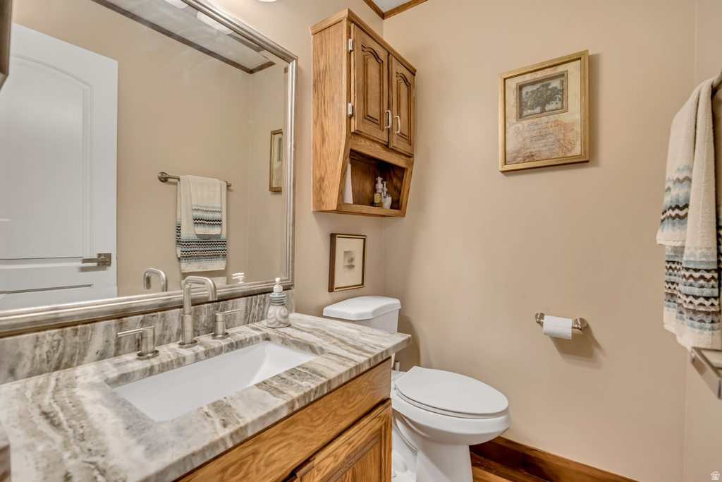 1972 E EVERLEIGH CIR Sandy, UT 84093