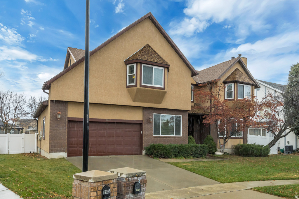 1972 E EVERLEIGH CIR Sandy, UT 84093