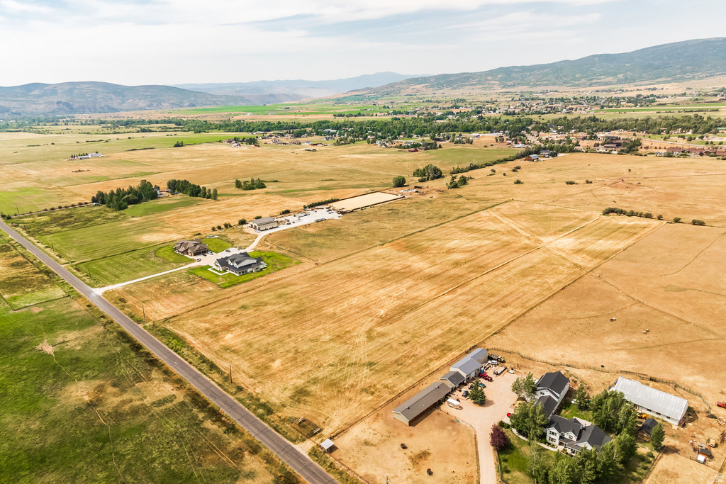 364 W ROB YOUNG LN Oakley, UT 84055