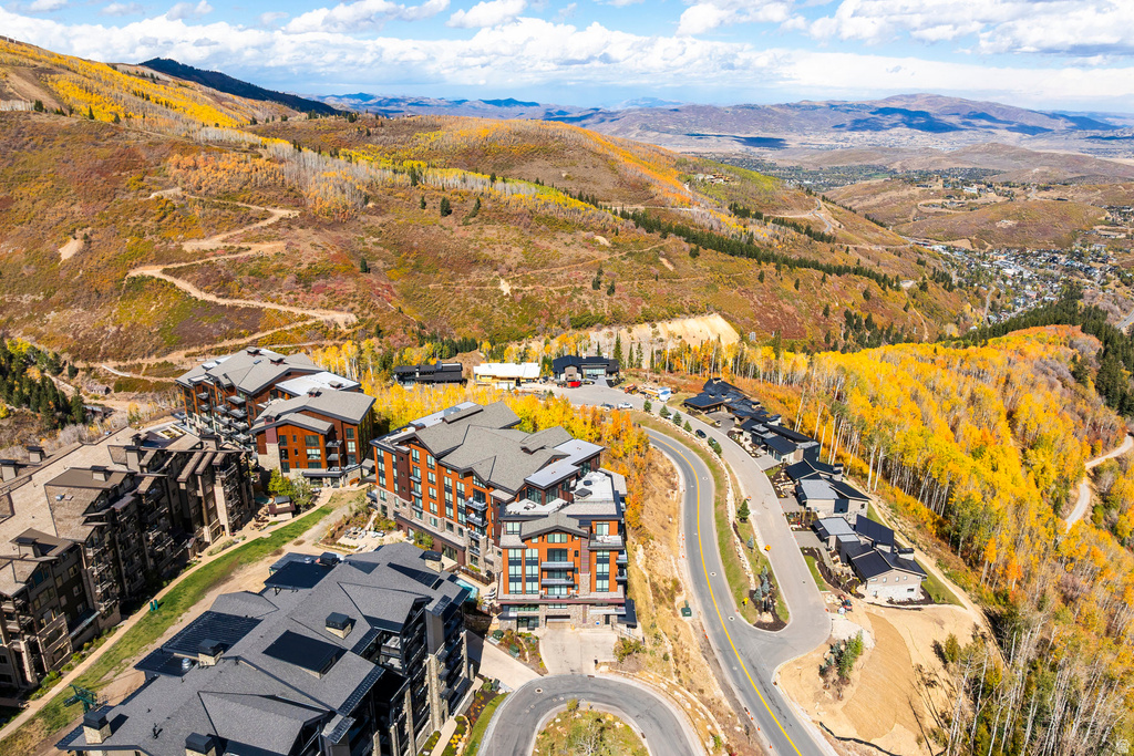 7677 VILLAGE WAY #503 Park City, UT 84060