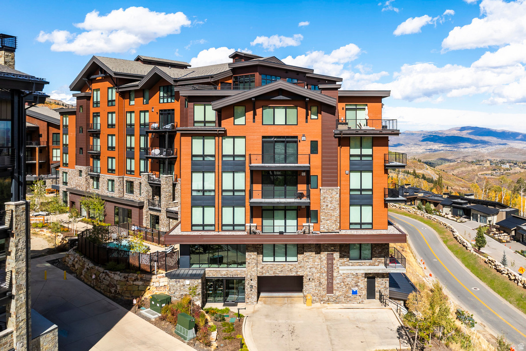 7677 VILLAGE WAY #503 Park City, UT 84060