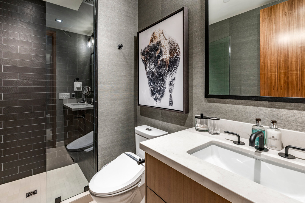 7677 VILLAGE WAY #503 Park City, UT 84060