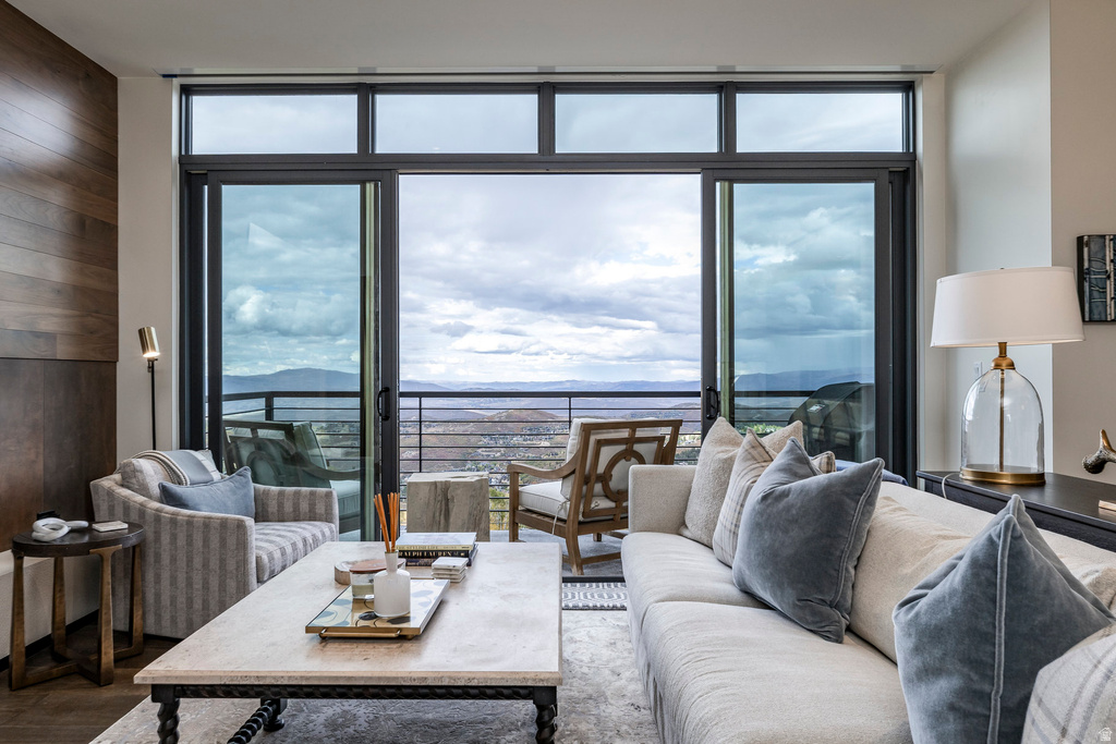 7677 VILLAGE WAY #503 Park City, UT 84060