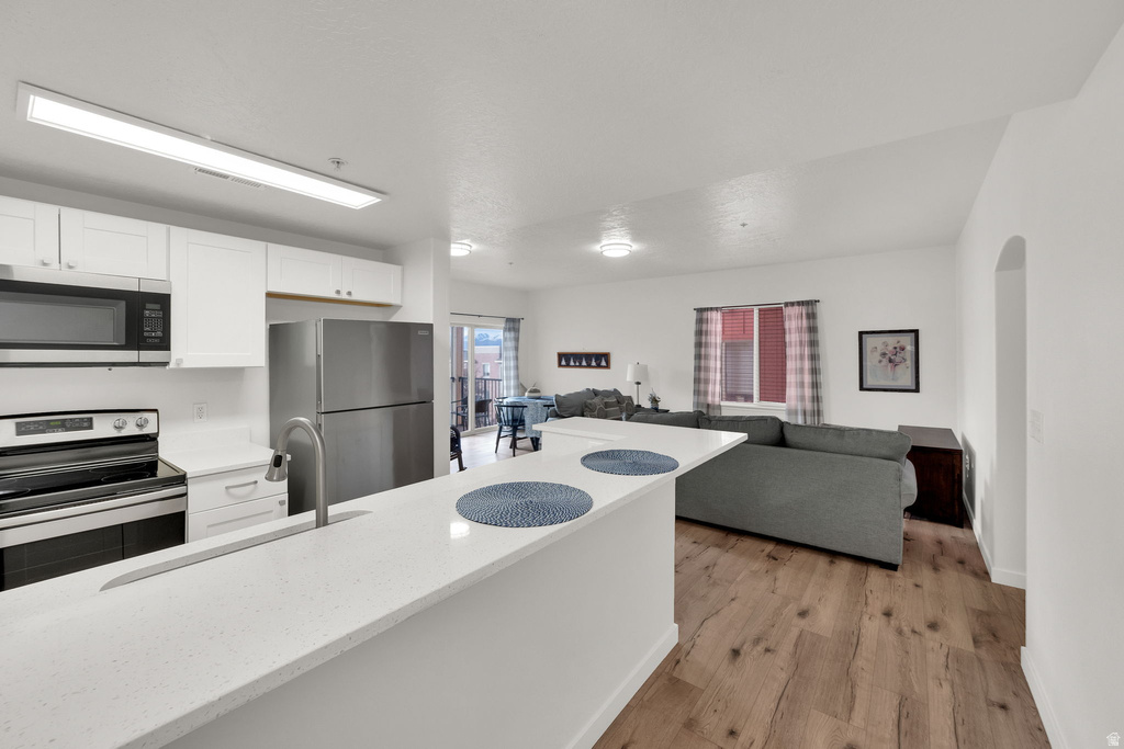 165 W ALBION VILLAGE WAY #202 Sandy, UT 84070