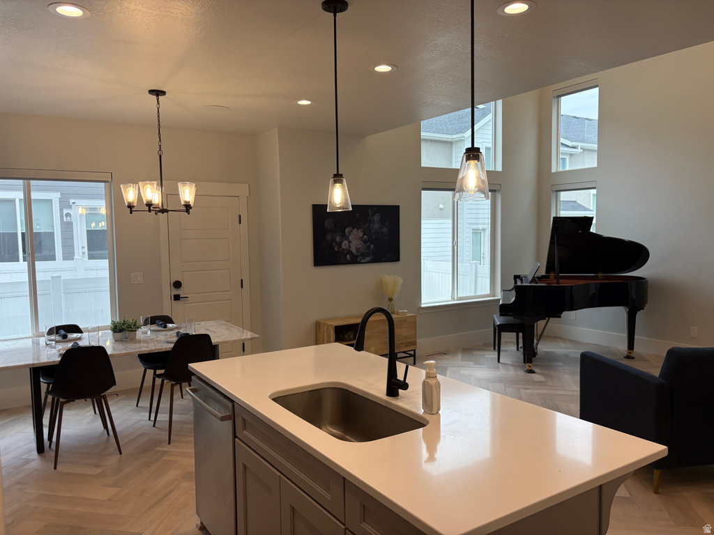 4224 W 2010 N #402 Lehi, UT 84048