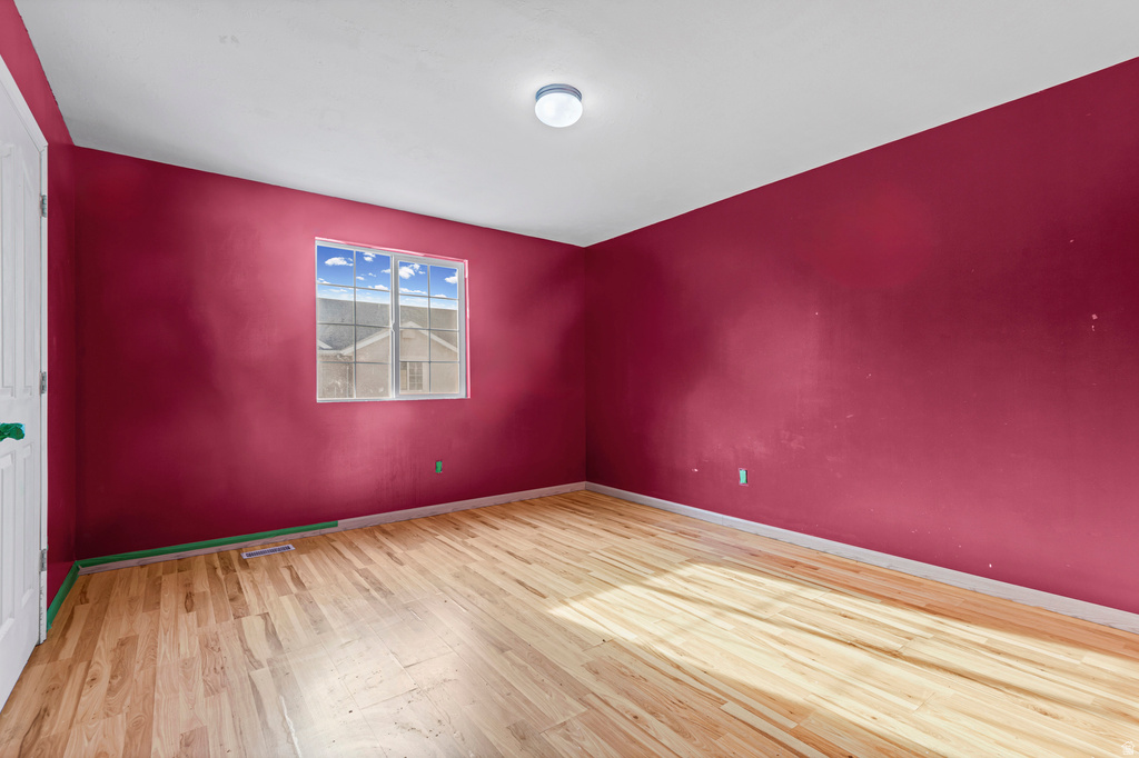 353 E NEWSOME PARK LN South Salt Lake, UT 84115