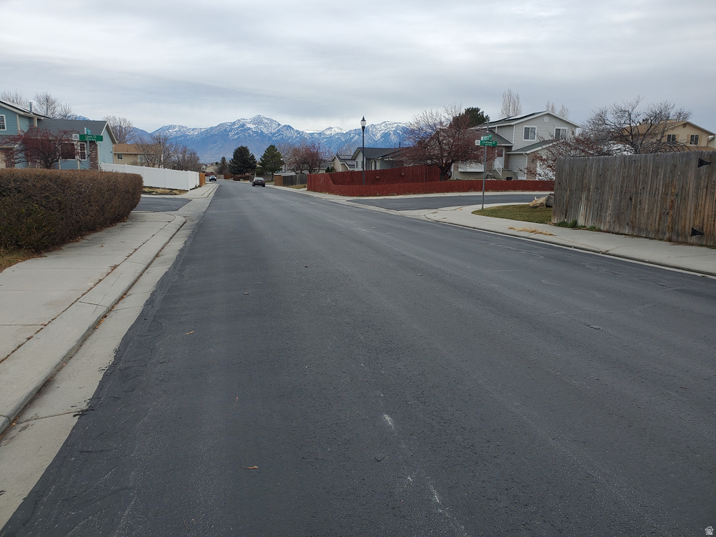 5043 W TICKLEGRASS RD West Jordan, UT 84081