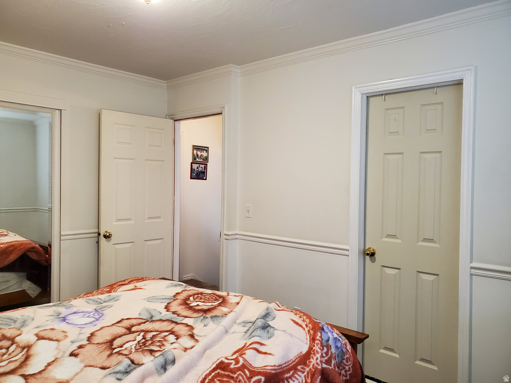 5043 W TICKLEGRASS RD West Jordan, UT 84081