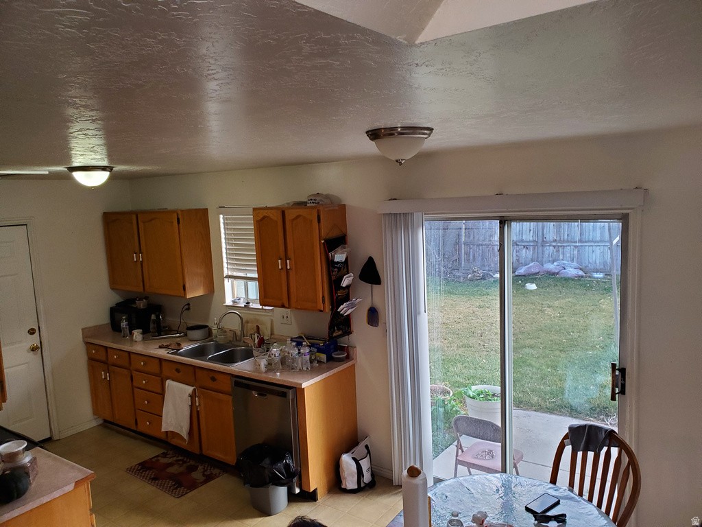 5043 W TICKLEGRASS RD West Jordan, UT 84081