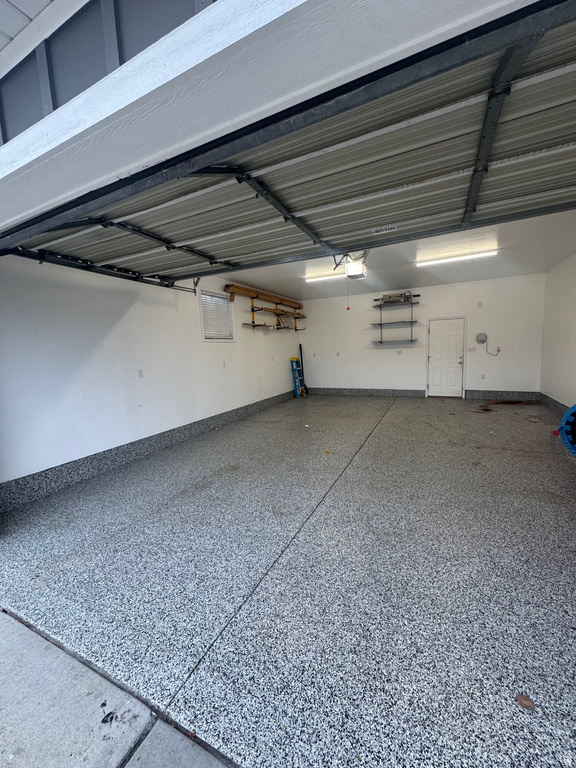 888 E DUPLER RD Sandy, UT 84094