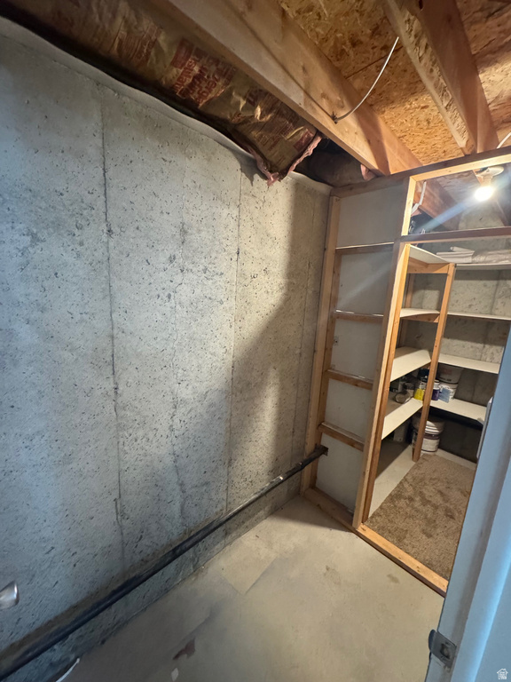 888 E DUPLER RD Sandy, UT 84094