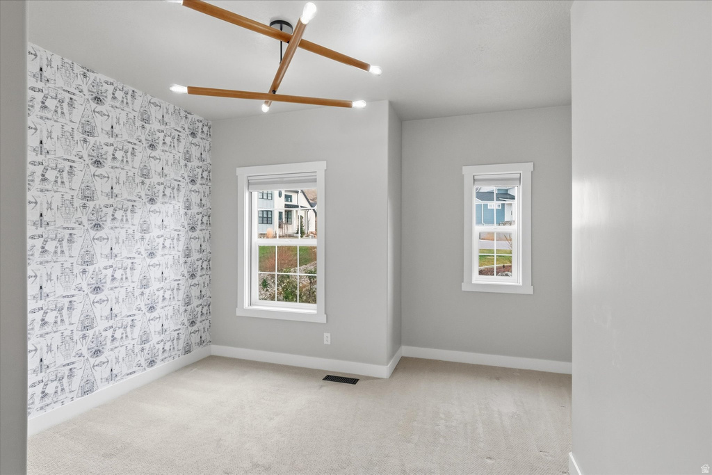 125 N PINION PL Hyde Park, UT 84318