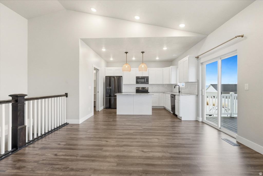 125 N PINION PL Hyde Park, UT 84318