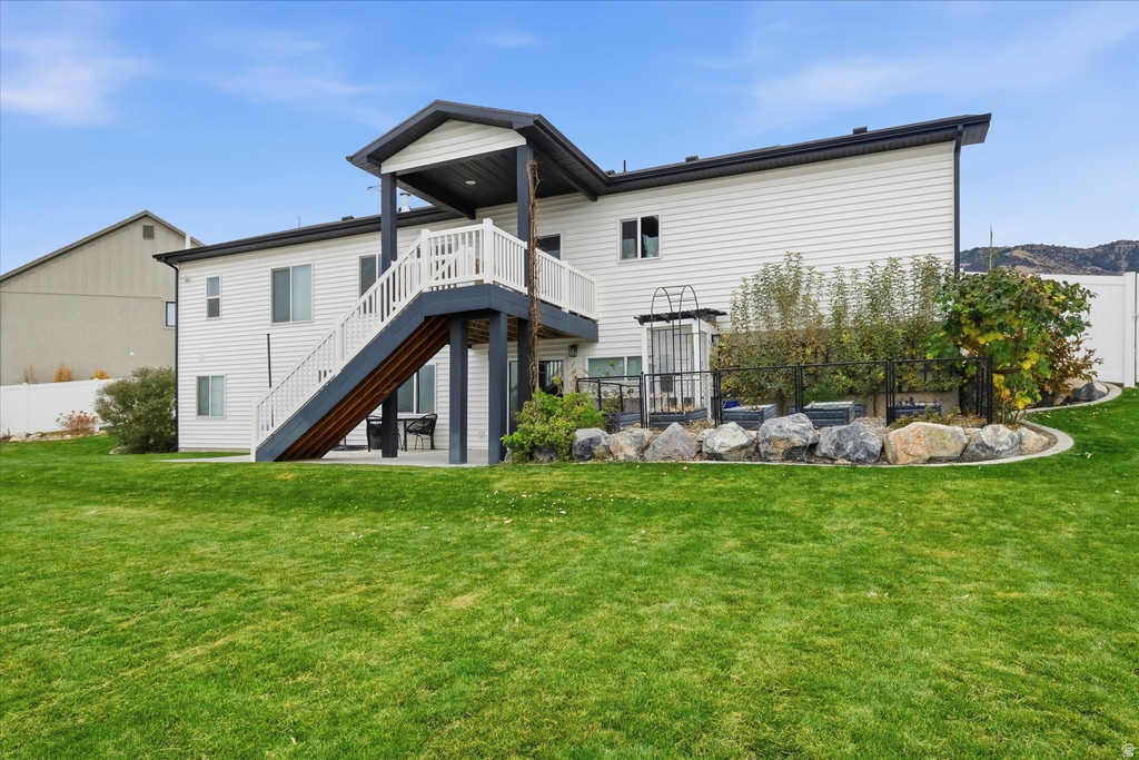 125 N PINION PL Hyde Park, UT 84318