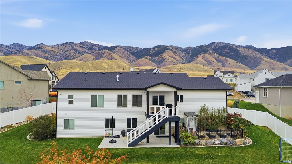 125 N PINION PL Hyde Park, UT 84318