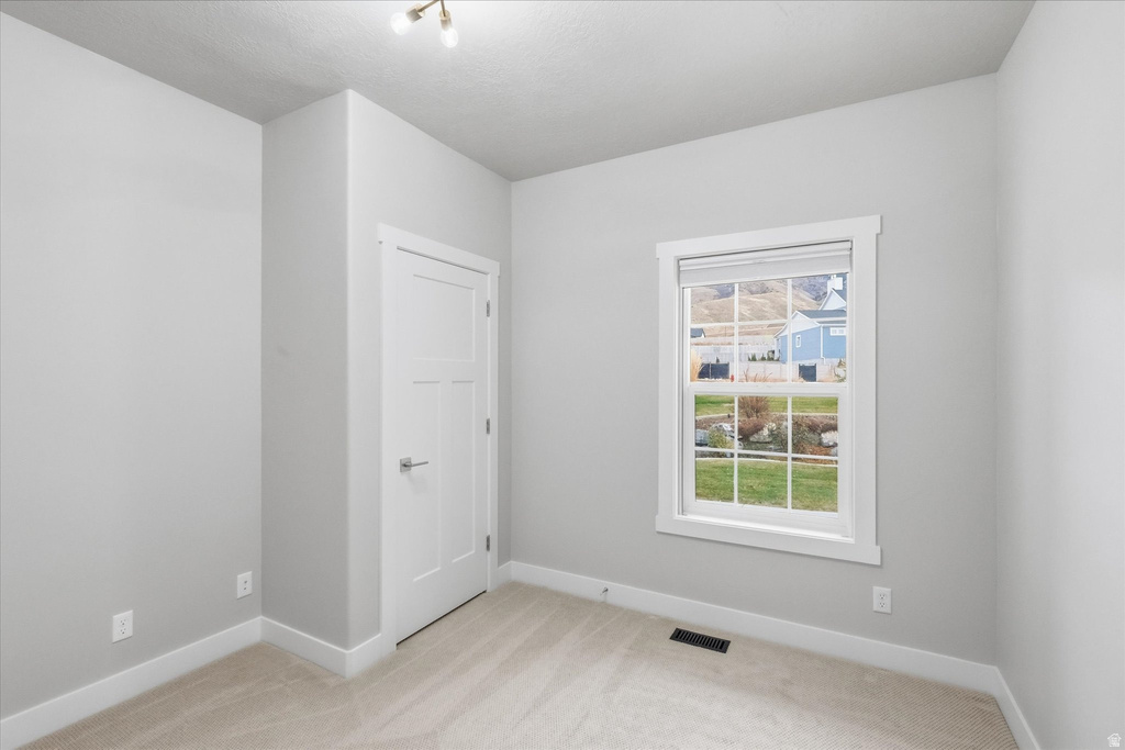 125 N PINION PL Hyde Park, UT 84318