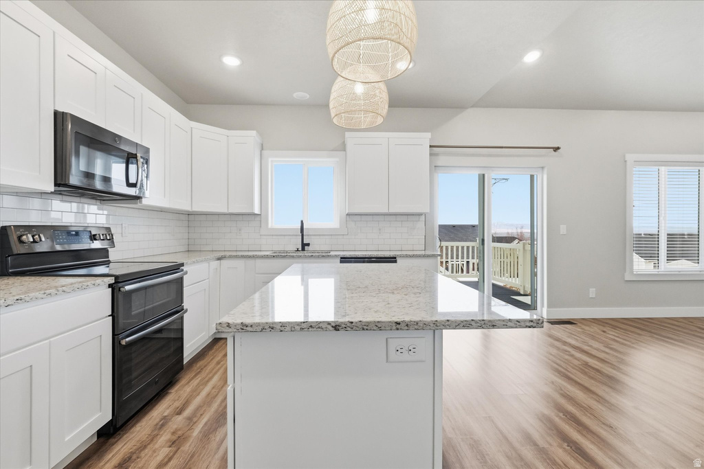 125 N PINION PL Hyde Park, UT 84318