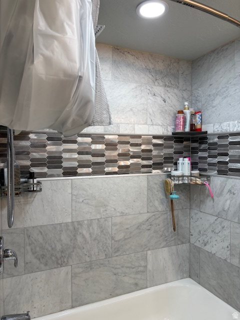 762 ANDERSON AVE Hyrum, UT 84319