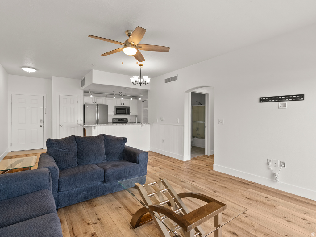 165 E ALBION VILLAGE WAY #303 Sandy, UT 84070