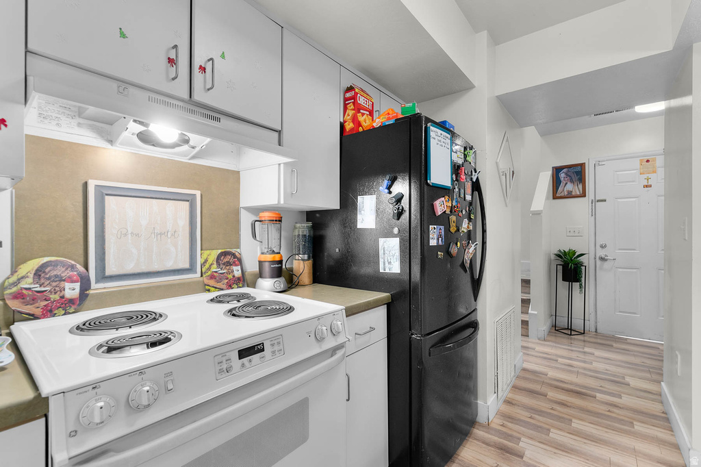 588 W WOLFE GROVE CIR Midvale, UT 84047