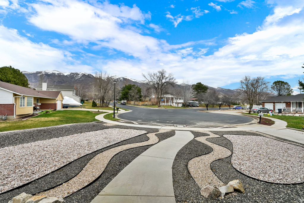 1629 E JUNIPER ST Layton, UT 84040