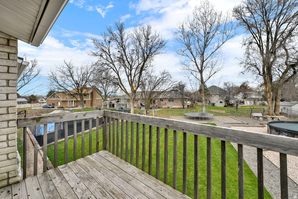 1629 E JUNIPER ST Layton, UT 84040