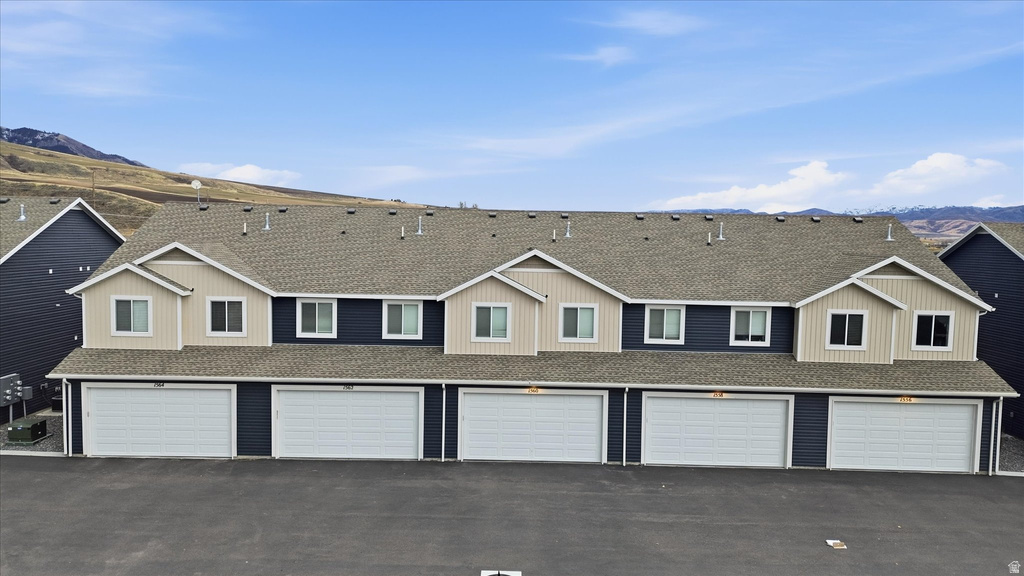 1564 E 460 S Hyrum, UT 84319