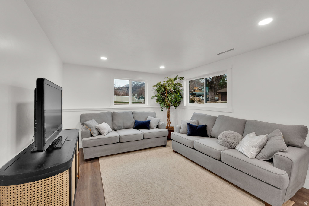 1319 N 725 W Orem, UT 84057