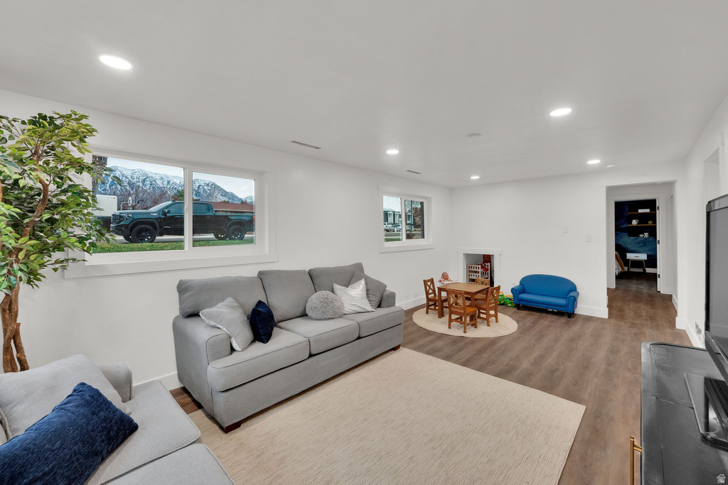 1319 N 725 W Orem, UT 84057