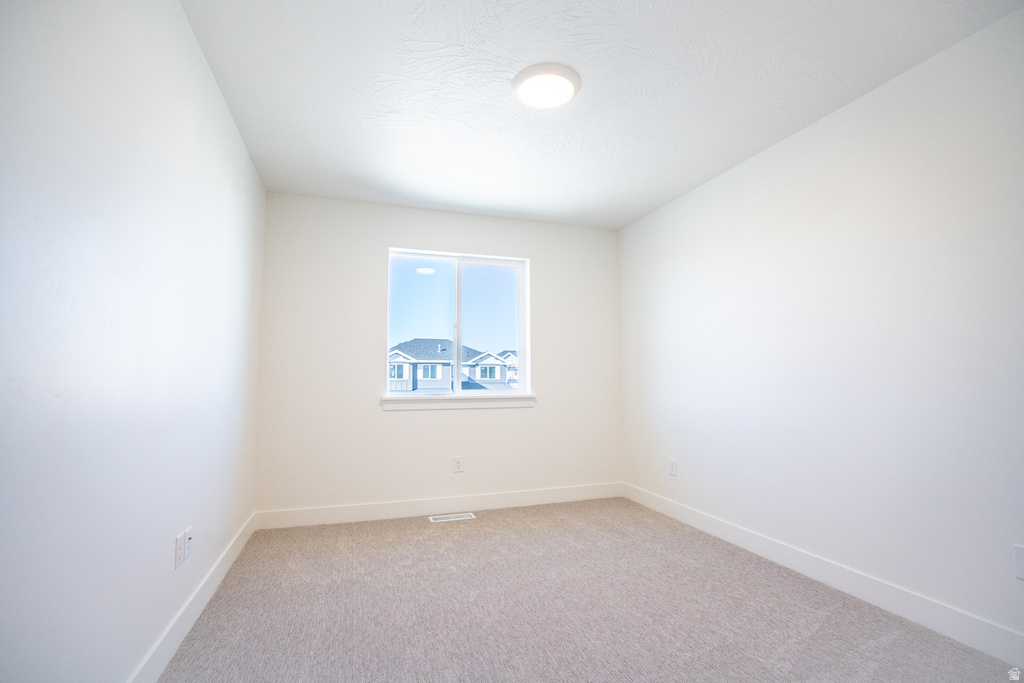 1062 N 1020 W Salem, UT 84653