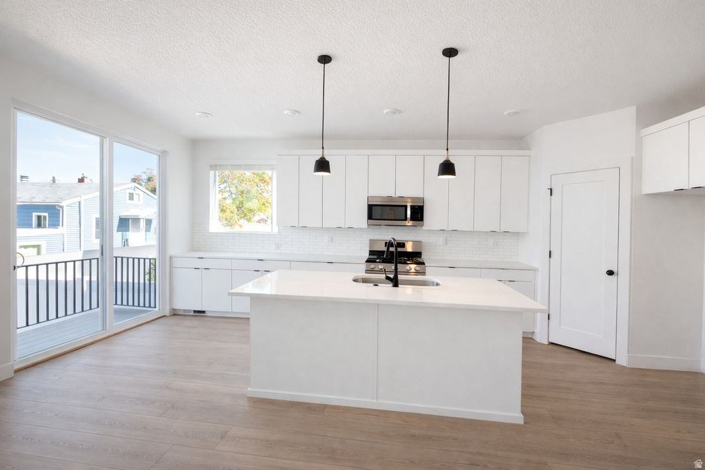 285 E VAUGHN LN #13 Midvale, UT 84047