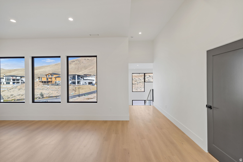 1307 W ANNUVOLATO WAY Lehi, UT 84043