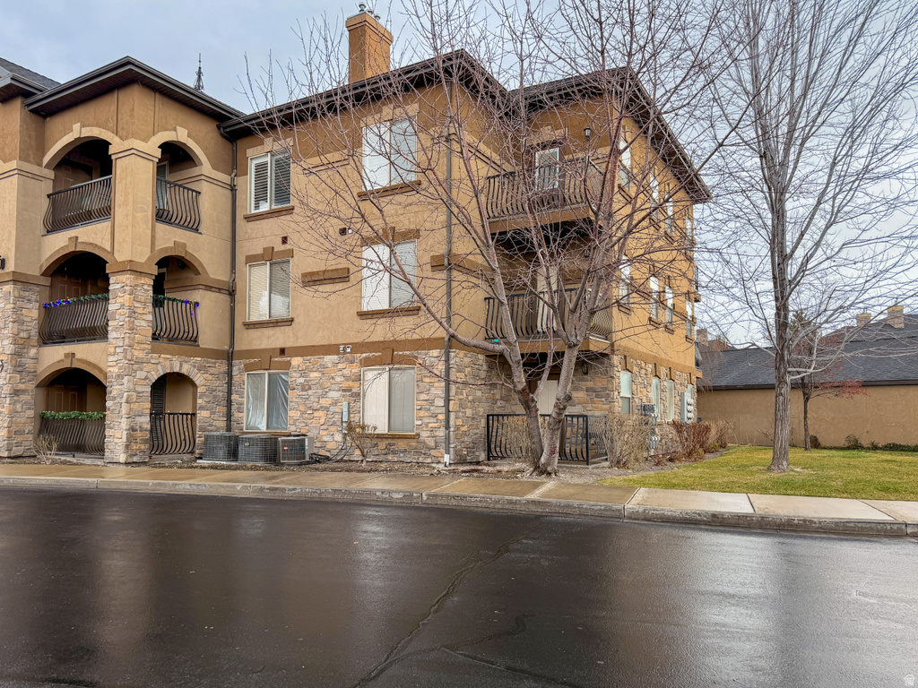 581 S 2220 W #301 Pleasant Grove, UT 84062