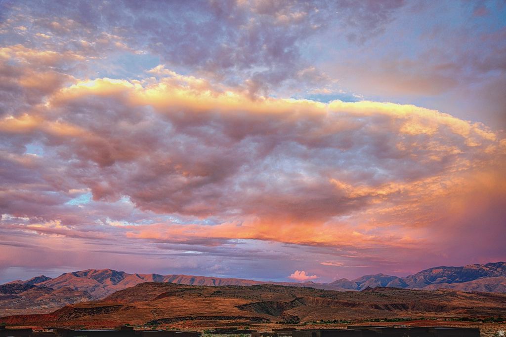 864 N SIHU WAY Ivins, UT 84738