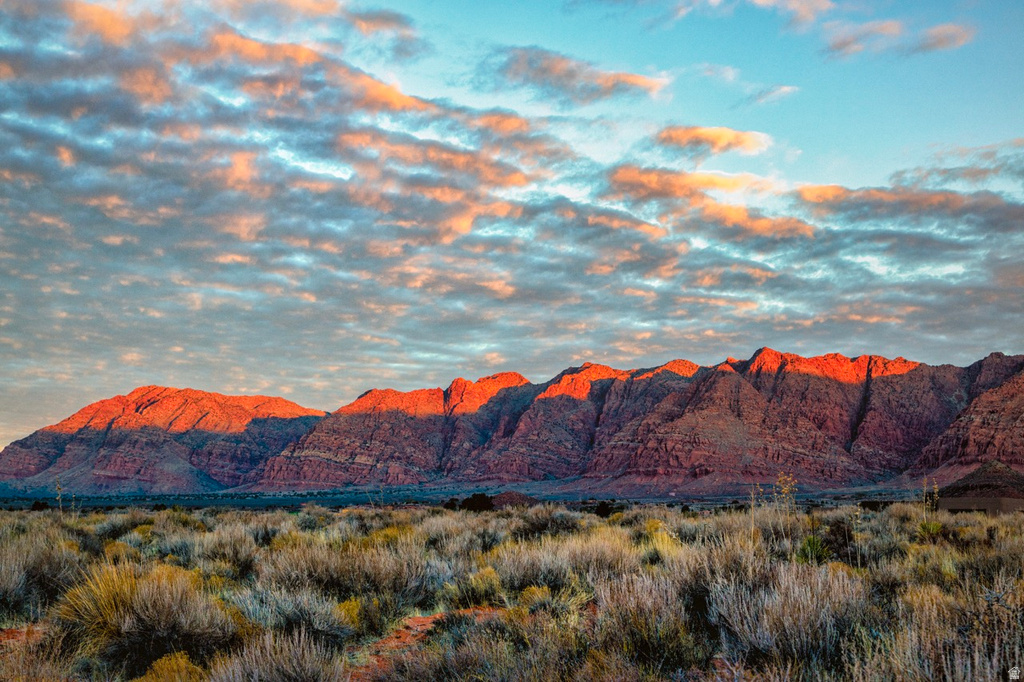 864 N SIHU WAY Ivins, UT 84738