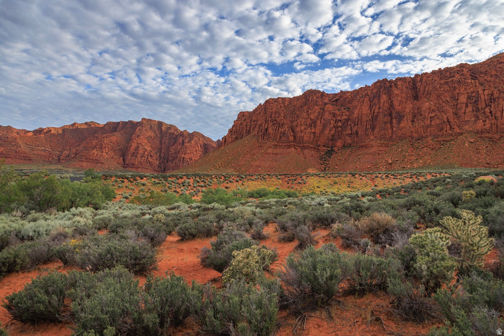 864 N SIHU WAY Ivins, UT 84738