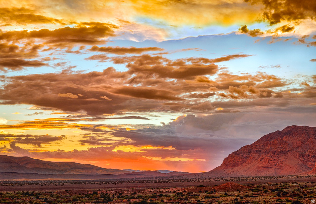 864 N SIHU WAY Ivins, UT 84738