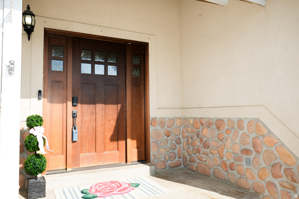 16 W 780 S Centerville, UT 84014