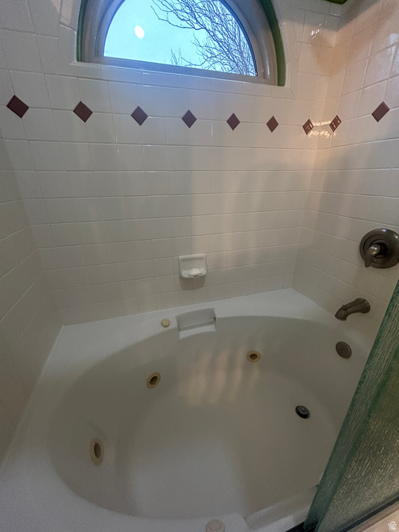 16 W 780 S Centerville, UT 84014