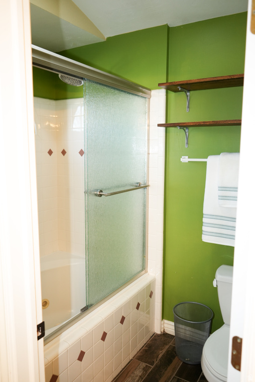 16 W 780 S Centerville, UT 84014