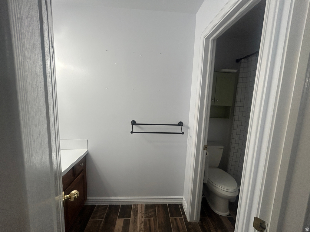 16 W 780 S Centerville, UT 84014