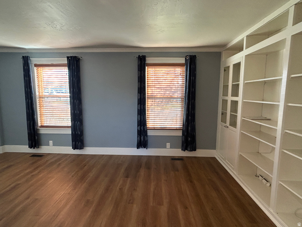 16 W 780 S Centerville, UT 84014