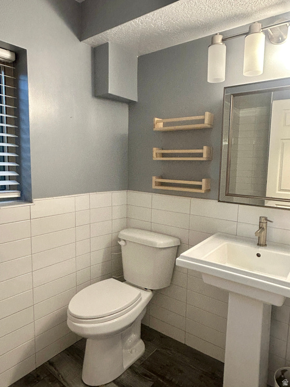 16 W 780 S Centerville, UT 84014