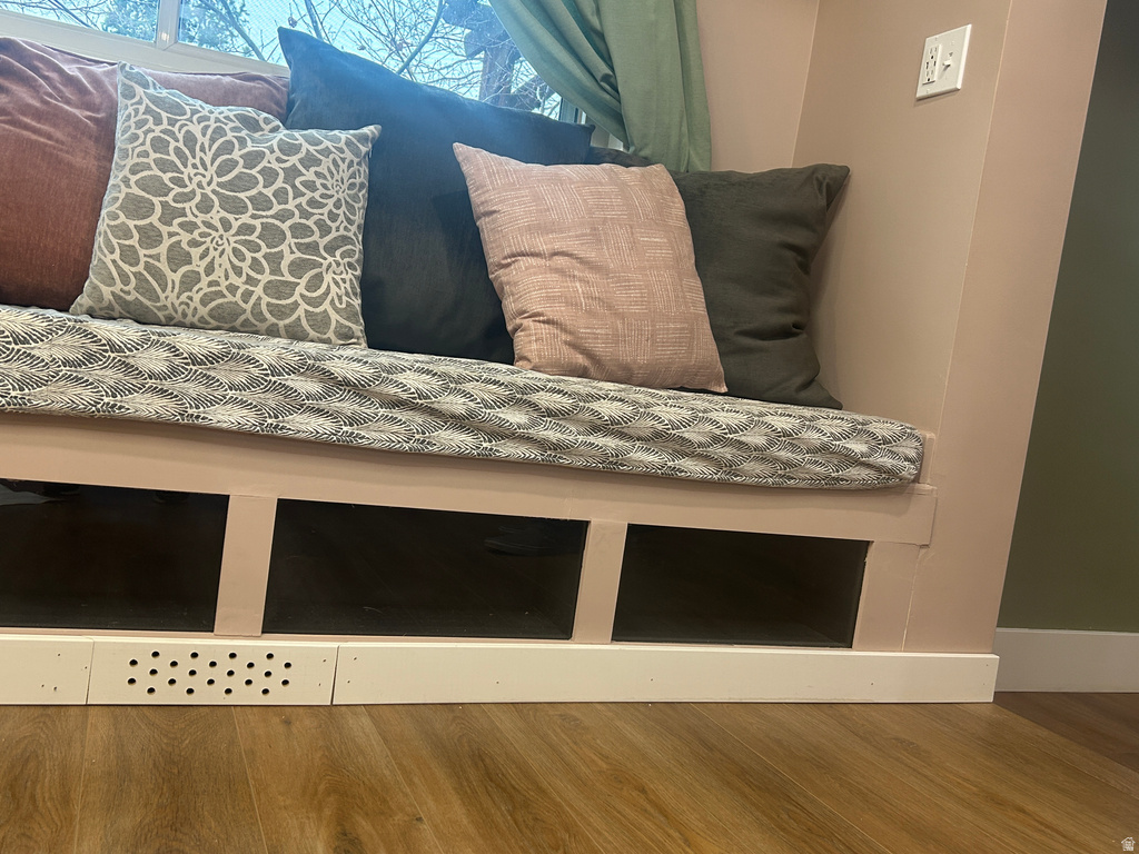 16 W 780 S Centerville, UT 84014