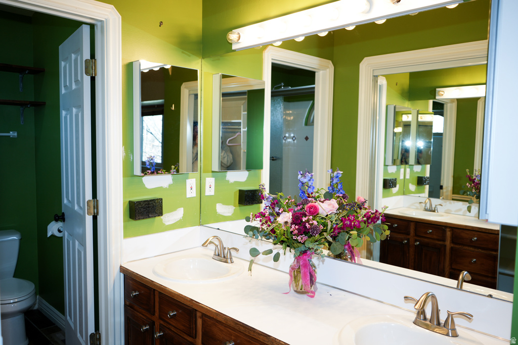 16 W 780 S Centerville, UT 84014